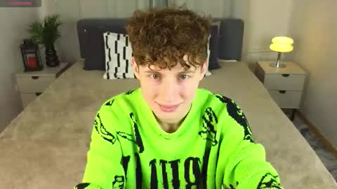 Snapshot of crisp1n chatting on 02.15.26 Chris online show from 02.15.26