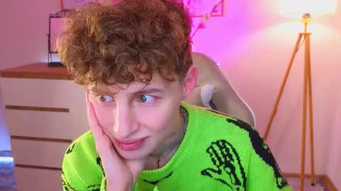 Snapshot of crisp1n chatting on 02.21.26 Chris online show from 02.21.26