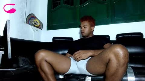 Snapshot of criss1964 chatting on 02.24.25 yereimis y jaider online show from 02.24.25