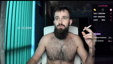 Snapshot of crissstud chatting on 12.21.24 Criss online show from 12.21.24