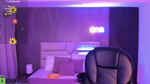 cristal__adams online show from 11.05.25