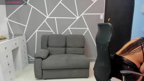 Cristal online show from 11.28.25