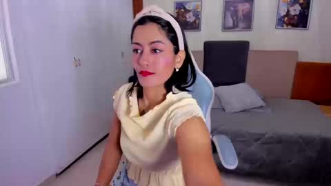 Cristal online show from 01.12.26