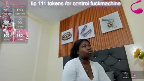 cristale69 online show from 12.19.25