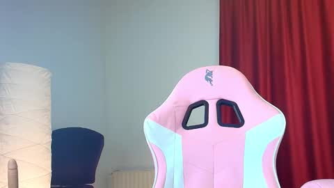 cristaleyess online show from 01.12.26