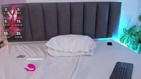 cristalfoxy_ online show from 06.04.26