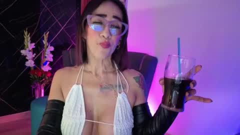 cristal miller online show from 05.18.26