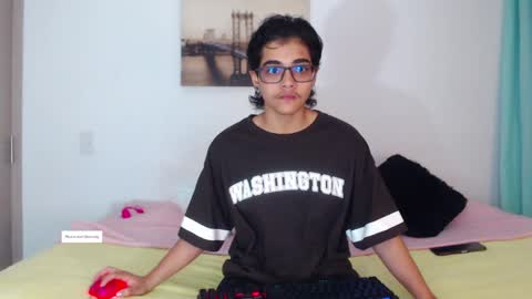    online show from 12.08.24