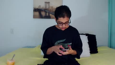    online show from 01.29.25