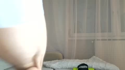 Snapshot of cristianovilla chatting on 09.12.25 CristianoHailey online show from 09.12.25