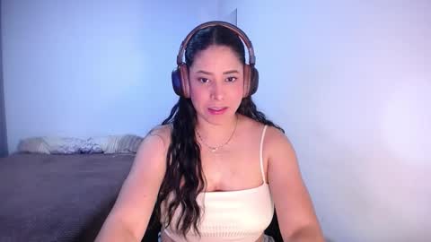 Cristina online show from 12.19.25