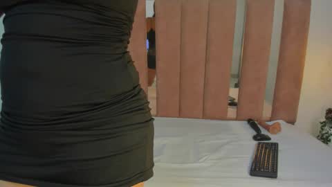 cristina_joy online show from 11.30.25