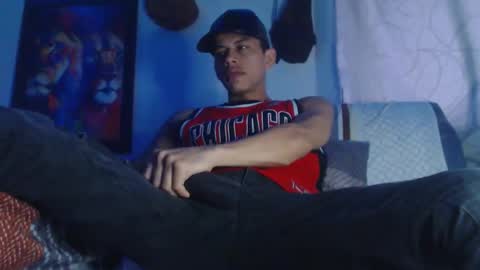 criistofer online show from 10.03.25