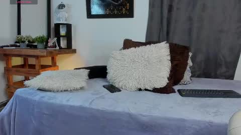 Cristofer online show from 09.17.25