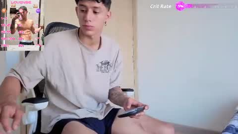 Snapshot of cristopher23_ chatting on 06.25.26 cristopher23 online show from 06.25.26