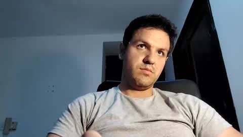 Snapshot of cristopher3042 chatting on 11.05.25 cristopher3042 online show from 11.05.25