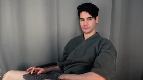 cristopher online show from 11.24.25