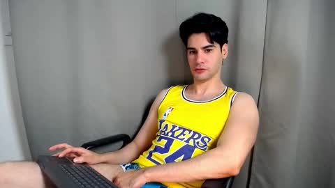 cristopher online show from 12.04.25