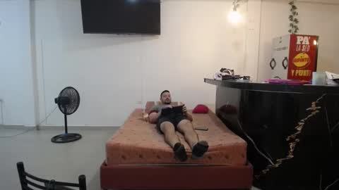 crisyoha4020 online show from 10.24.25