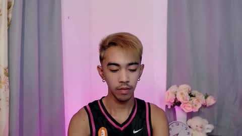 crocodale online show from 11.03.25