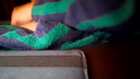 Snapshot of croup45 chatting on 06.19.26 croup45 online show from 06.19.26