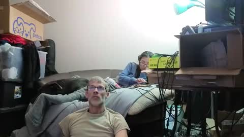 Crownandkat online show from 02.04.26