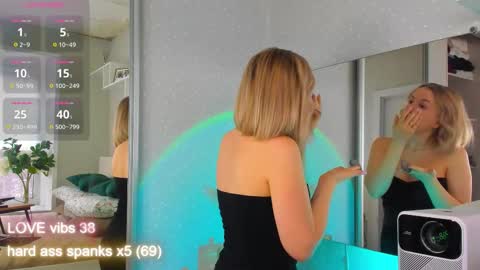 Nikki online show from 03.17.26