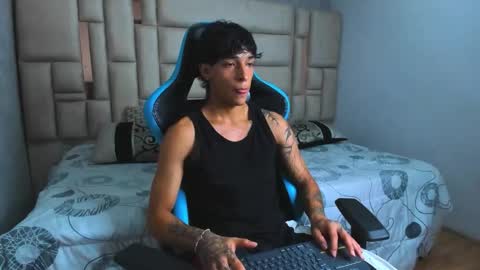 Snapshot of croy_myer chatting on 03.02.26 Croy online show from 03.02.26