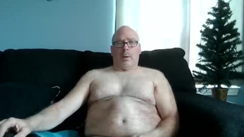 Snapshot of cruising_guy chatting on 03.04.25 fun guy online show from 03.04.25