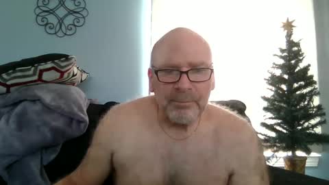 Snapshot of cruising_guy chatting on 03.10.25 fun guy online show from 03.10.25