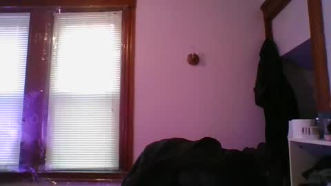 Snapshot of crush380 chatting on 12.29.24 Crush380 online show from 12.29.24