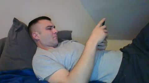 Snapshot of crush380 chatting on 03.11.25 Crush380 online show from 03.11.25