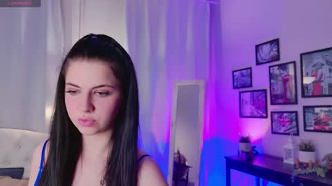 Snapshot of crypt_hamster chatting on 12.14.25 Wanda online show from 12.14.25