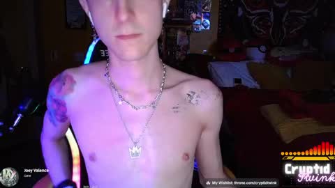 Snapshot of cryptidtwink chatting on 05.09.26 CryptidTwink online show from 05.09.26