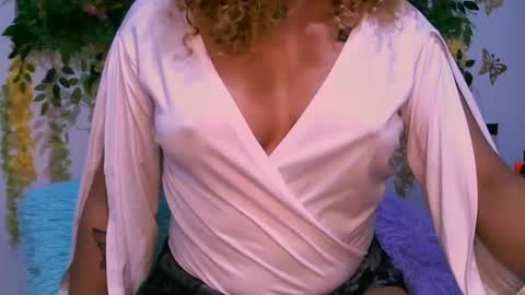 crysrus online show from 10.12.25