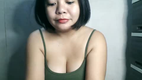 Snapshot of crystal_april chatting on 02.09.25 Crys online show from 02.09.25