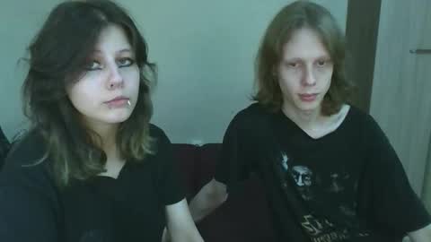 Snapshot of crystal_porn_love chatting on 11.14.25 Crystal and Marcl online show from 11.14.25