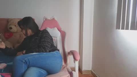 Crystal Blaze online show from 10.29.25