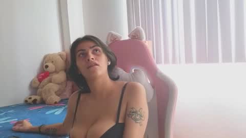 Crystal Blaze online show from 11.07.25