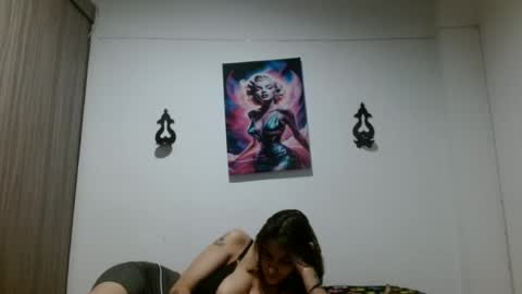 Snapshot of crystal_starx chatting on 06.22.26 Crystal Blaze online show from 06.22.26