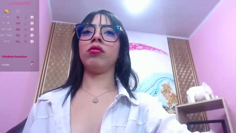 I AM CRYSTAL online show from 11.15.25