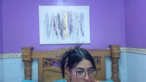 I AM CRYSTAL online show from 12.16.25