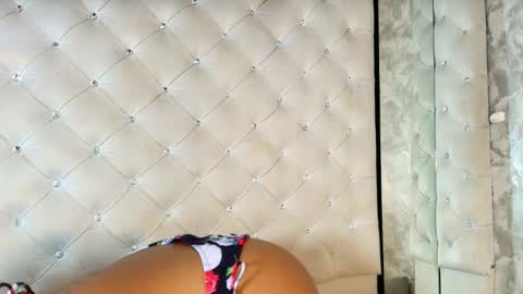 Crystal online show from 04.20.26