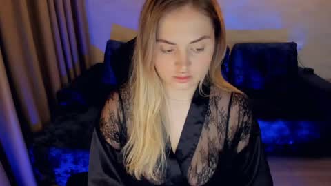 crystalemily online show from 01.08.25