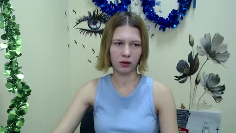 Stella online show from 12.21.24