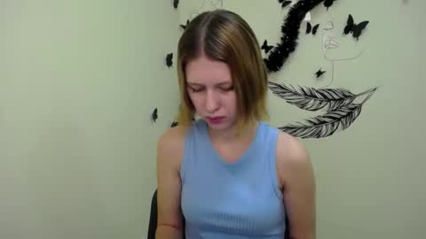 Stella online show from 12.22.24