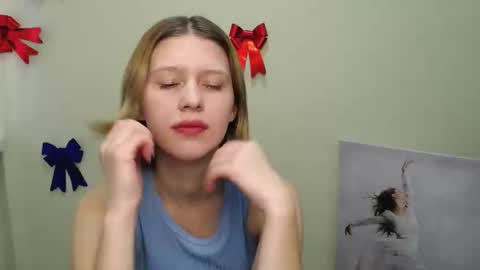 Stella online show from 01.11.25