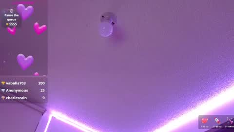 Olivia  online show from 02.08.25