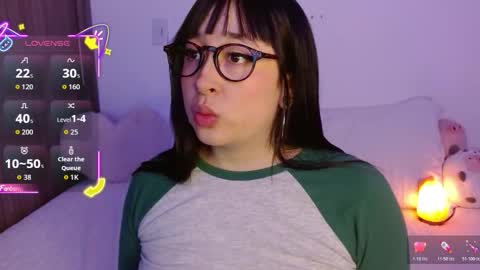 Olivia  online show from 10.24.25