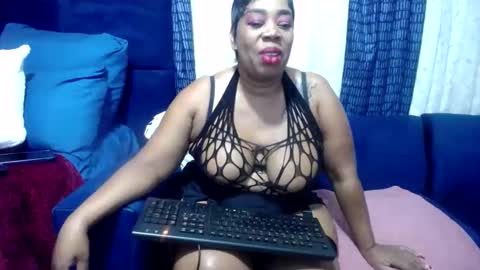 crystaljes online show from 02.26.25